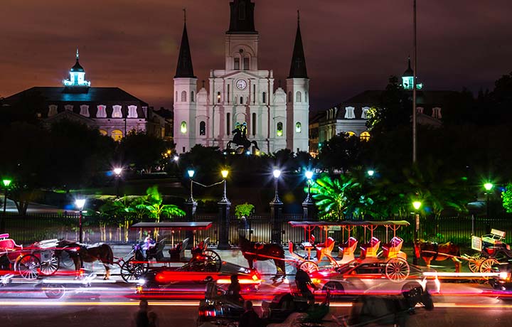 Holiday Escapes - New Orleans VIP Experience & Mardi Gras Made Ez
